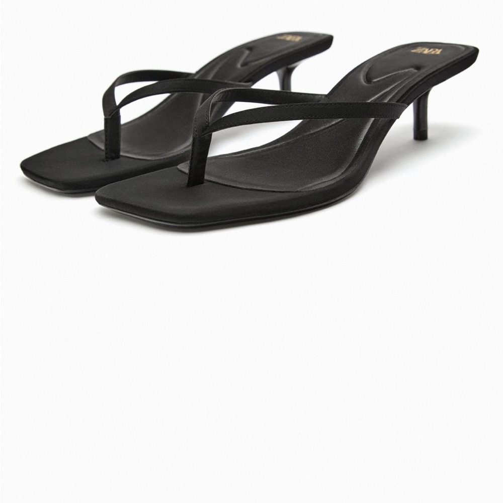 Zara black kitten heel sandal in size 38 or 71/2 US.  Like new.